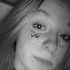 Meet your Posher, Addison